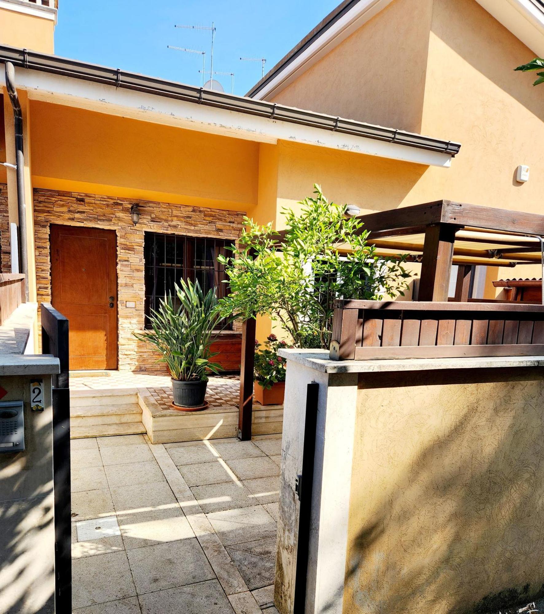 Villa Alessandra Rome 10 Mins From Ostia Antica